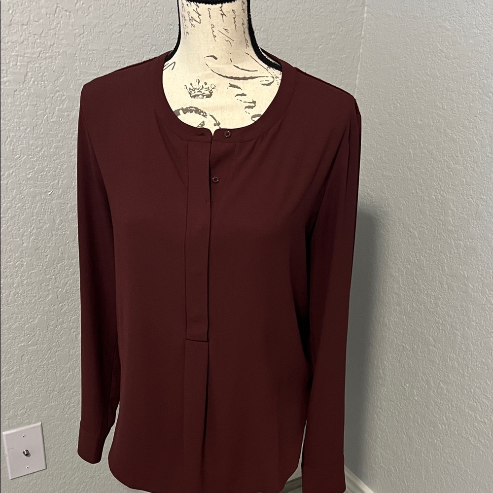 Women's Long Sleeve Scoop Neck Blouse - Burgundy